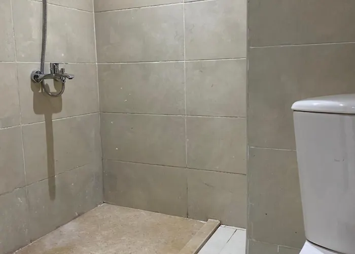 Appartamento 1 Bdr 10 Mins To Sheikh Airport *
